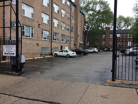2nd image of 2424 W Estes Ave APT 4D