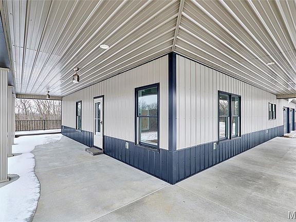 4th image of 817 Wilson Rd