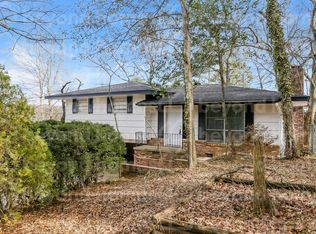 21 Oakwood Rd, Little Rock, AR 72202