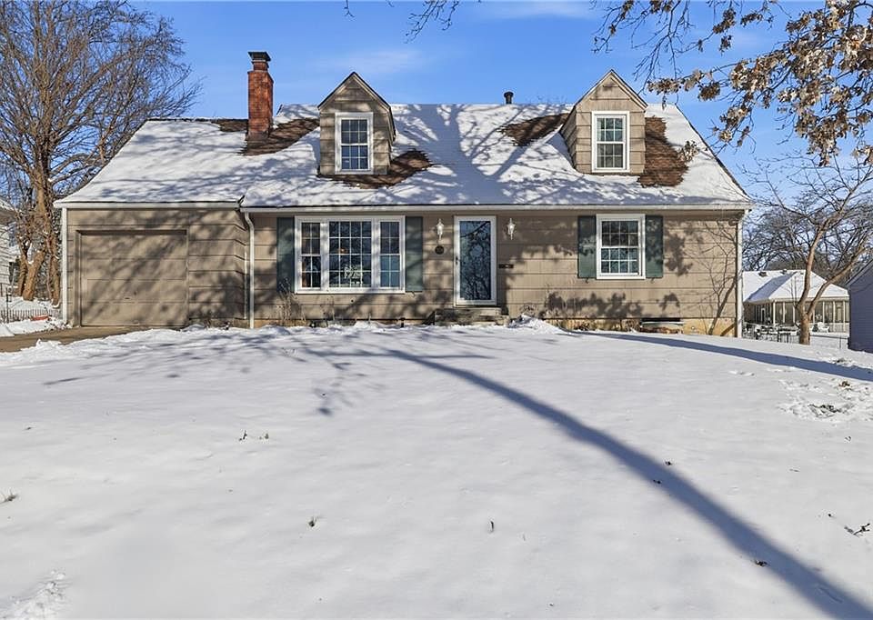 3718 NE 48th St, Kansas City, MO 64119 | Zillow