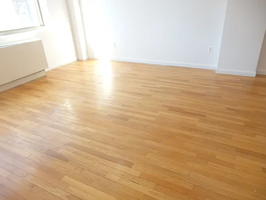 Rented by John O'Kelly Real Estate | media 6