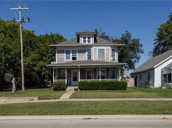 820 W Main St, Independence, KS 67301