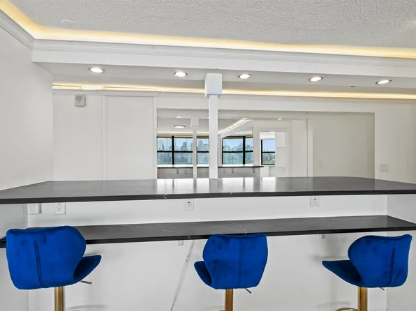 7004 Blvd East image 9 of 42