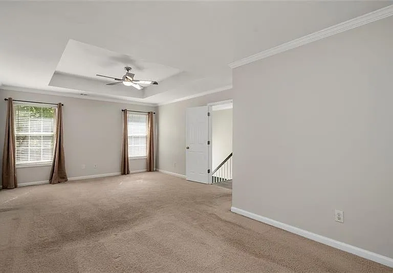 4220 Hunters Green Way NE — Photo 20