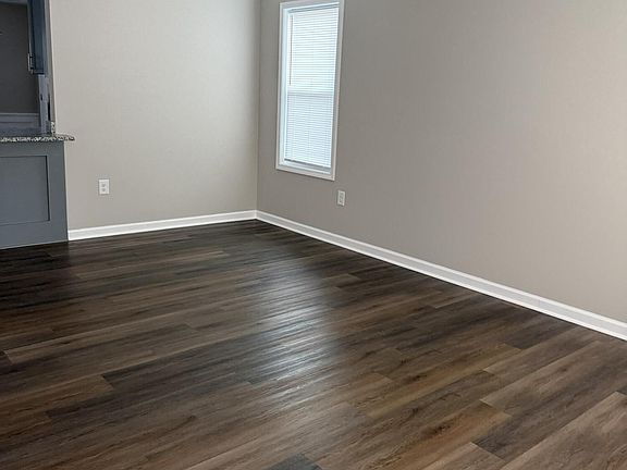 5th image of 622/626 Rainey Dr