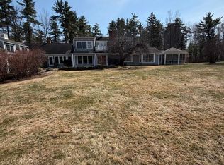536 Governor Wentworth Hwy, Wolfeboro, NH 03894