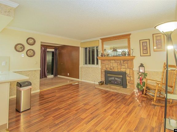 5th image of 2596 Desert Flower Ct