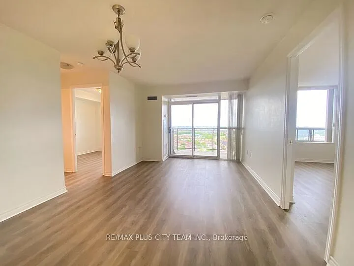 55 Strathaven Dr #1901 — Photo 3