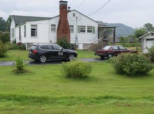 620 S 35th St, Middlesboro, KY 40965