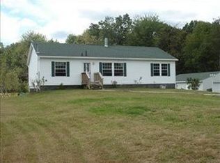 45404 37 1/2 St, Paw Paw, MI 49079