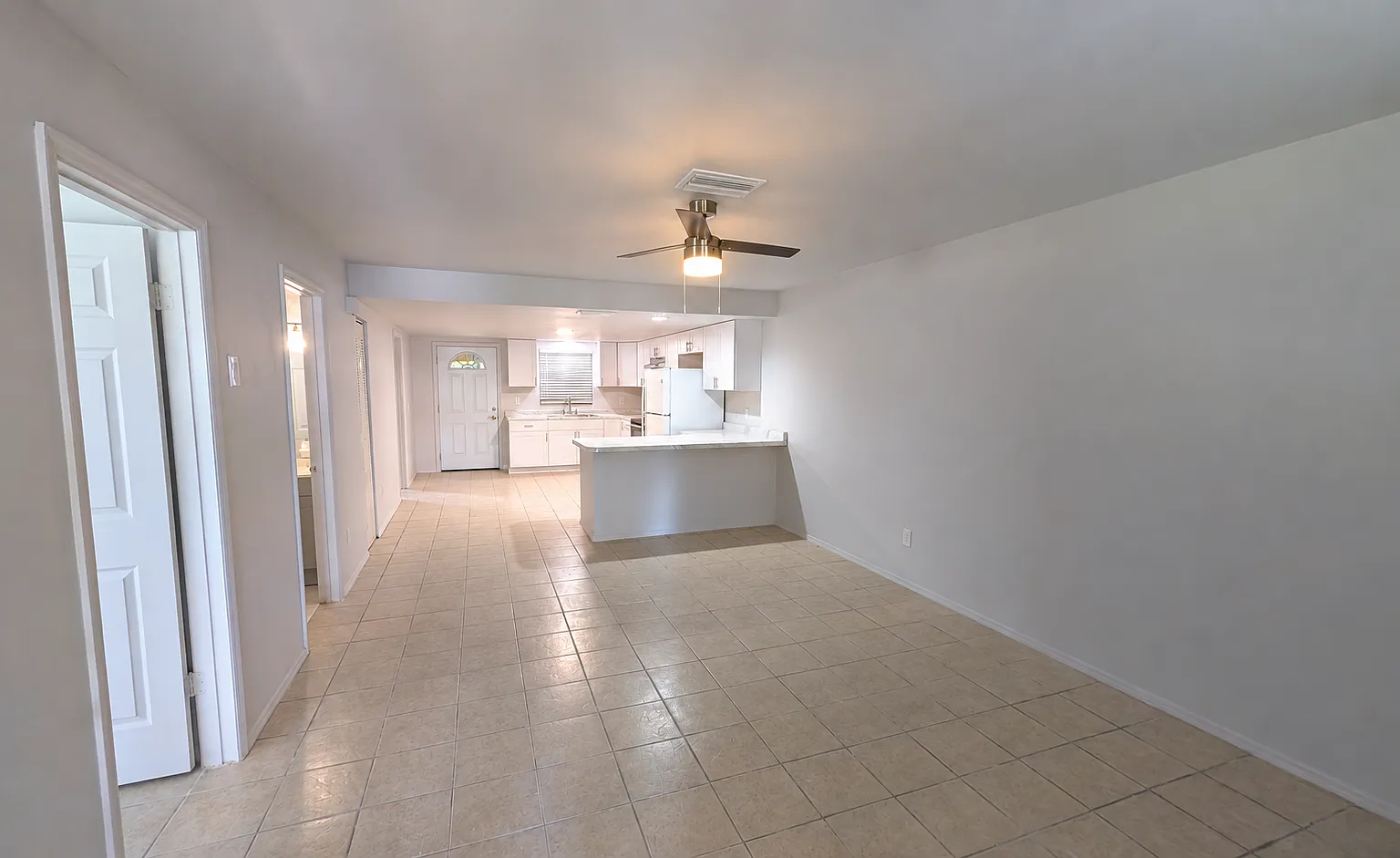 2 bed, 1.5 bath, 1200 sqft, $1,950 — Photo 1