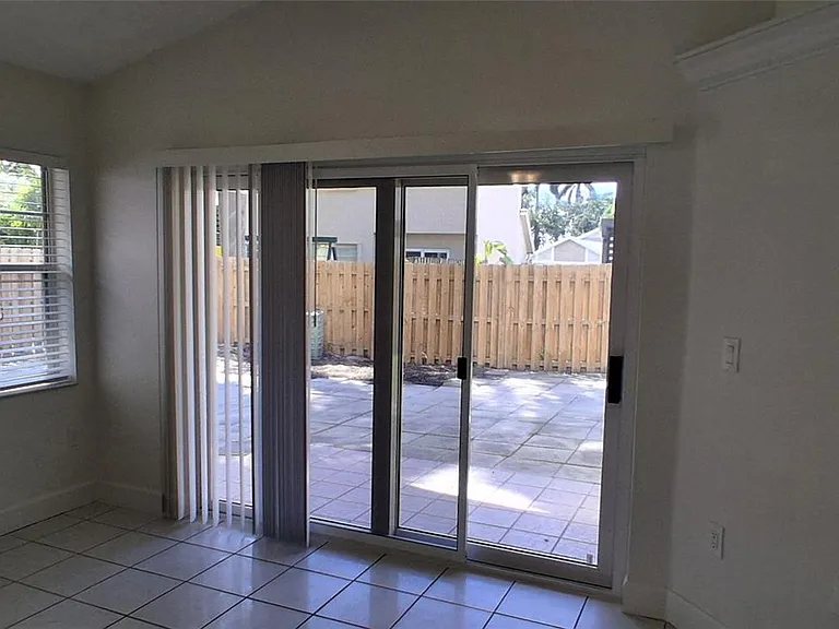3277 NW 123rd Ave — Photo 21
