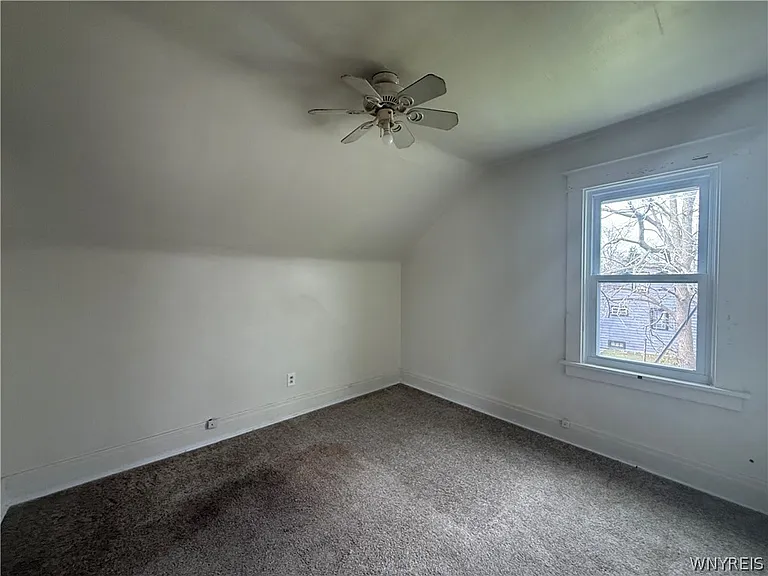 216 Newburgh Ave — Photo 9
