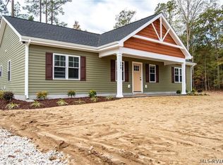 304 Jarratt Ave, Jarratt, VA 23867