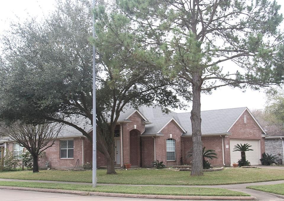 1st image of 20803 Hickory Farm Dr