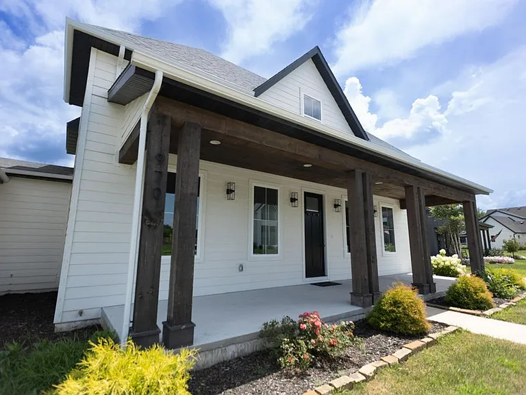970 E Valley Trail Dr — Photo 3