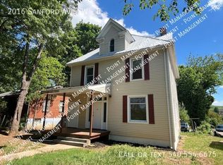 2016 Sanford Ave SW #B, Roanoke, VA 24014