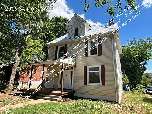 2016 Sanford Ave SW Photo 1