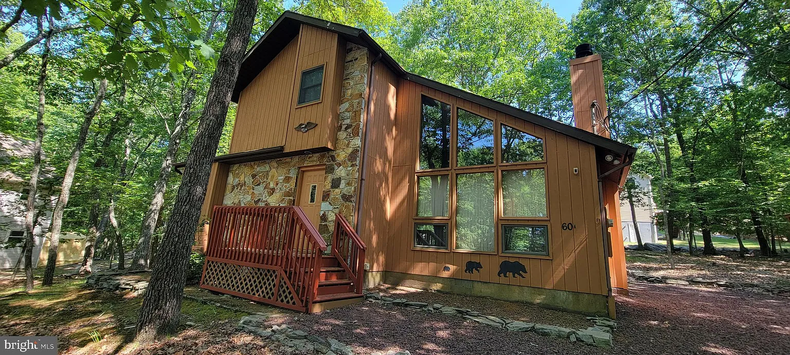 3219 Woodchip Ln photo 1
