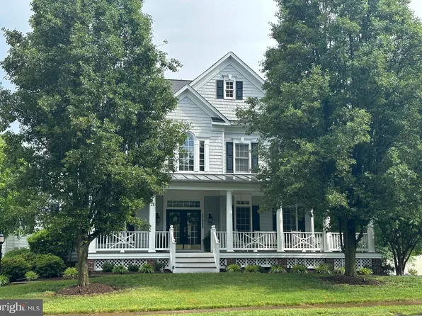 42989 Mill Park Ct, Leesburg, VA 20176