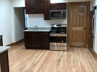 1129 Washington St NE #1, Minneapolis, MN 55413