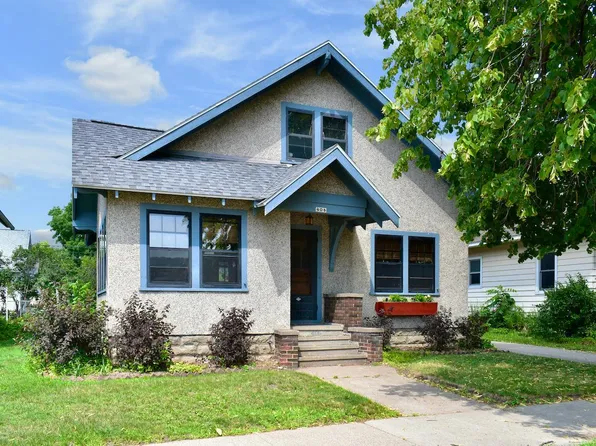 406 E Howard St, Winona, MN 55987