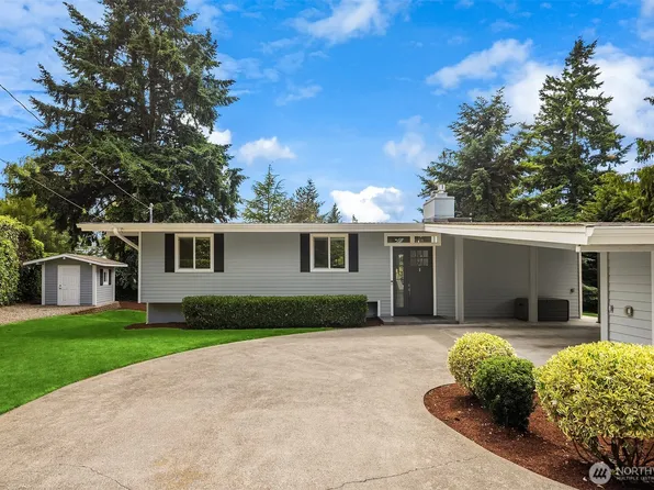 1945 SW 170th Street, Normandy Park, WA 98166