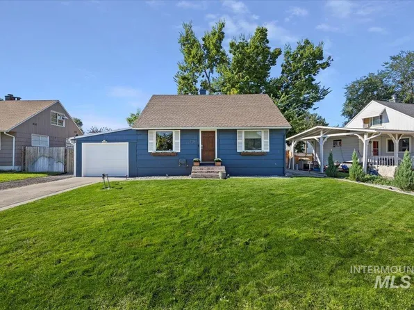 1726 Borah Ave E, Twin Falls, ID 83301