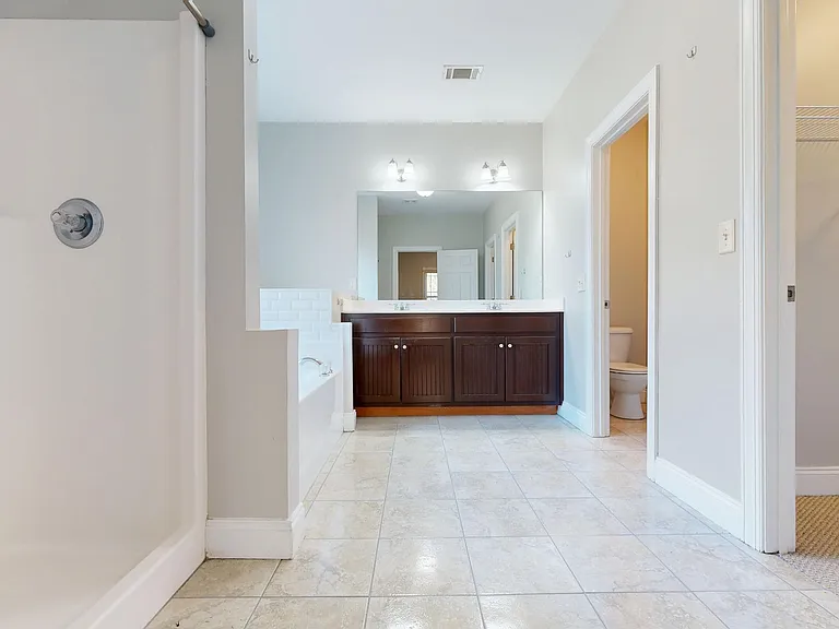 176 Garrett Dr — Photo 10