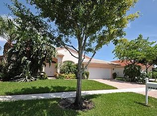 5423 Landon Cir, Boynton Beach, FL 33437