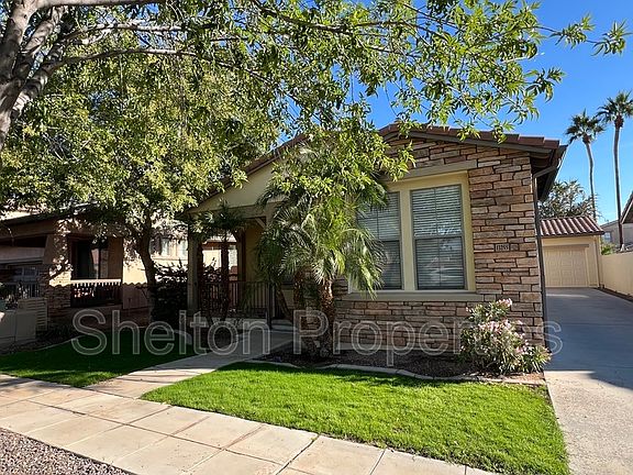 3rd image of 13255 N 153rd Ln