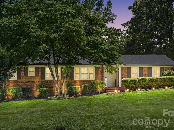 4200 Cerise Dr, Charlotte, NC 28269