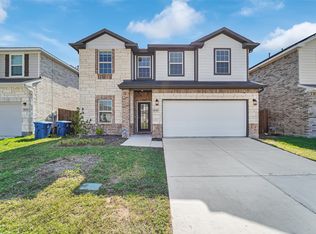 2050 Crosby Dr, Forney, TX 75126