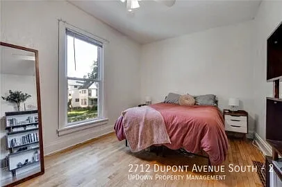 2712 Dupont Ave S #2 — Photo 11
