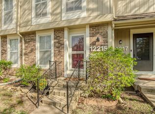 12215 W 79th Ter, Lenexa, KS 66215