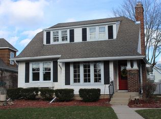 2150 S Livingston Ter, West Allis, WI 53219