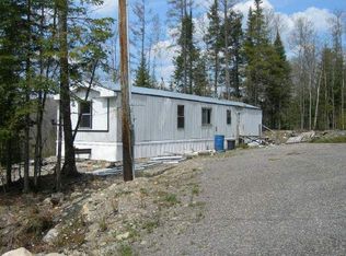 25 S Jordan Rd, North Stratford, NH 03590