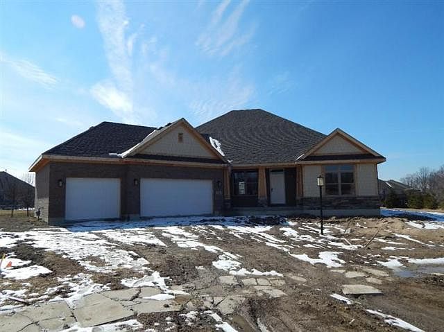 1st image of 724 Cotton Ct