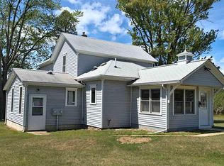 9731 S Meridian Rd, Shepherd, MI 48883