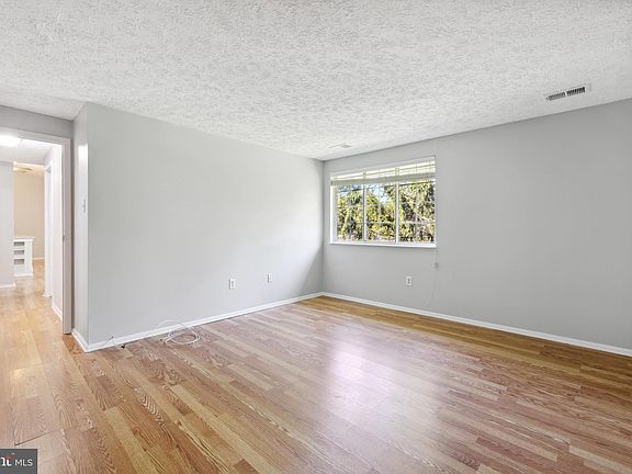 3rd image of 12213 Peach Crest Dr #904-L