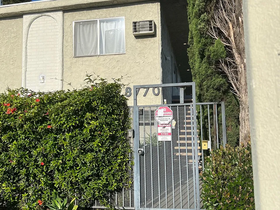 8770 Van Nuys Blvd #7