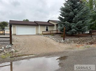 602 10th St, Salmon, ID 83467