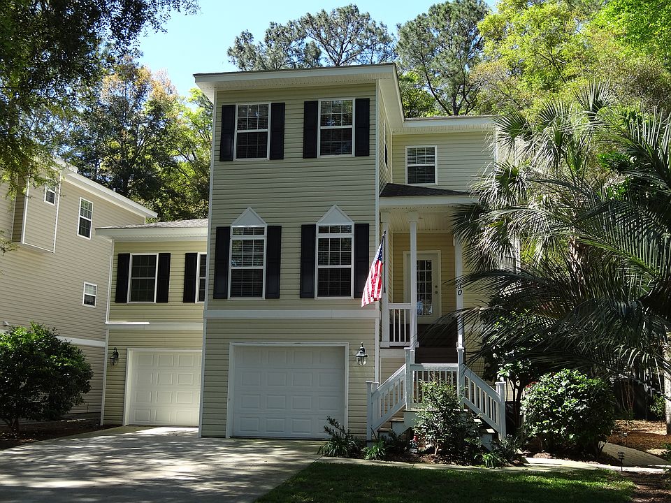 1st image of 30 Peregrine Dr