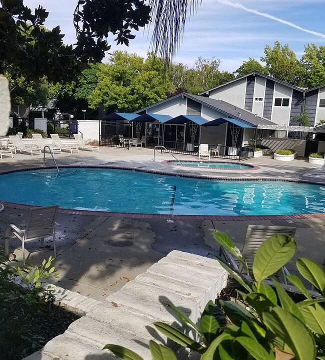 2nd image of 9085 Alcosta Blvd APT 304