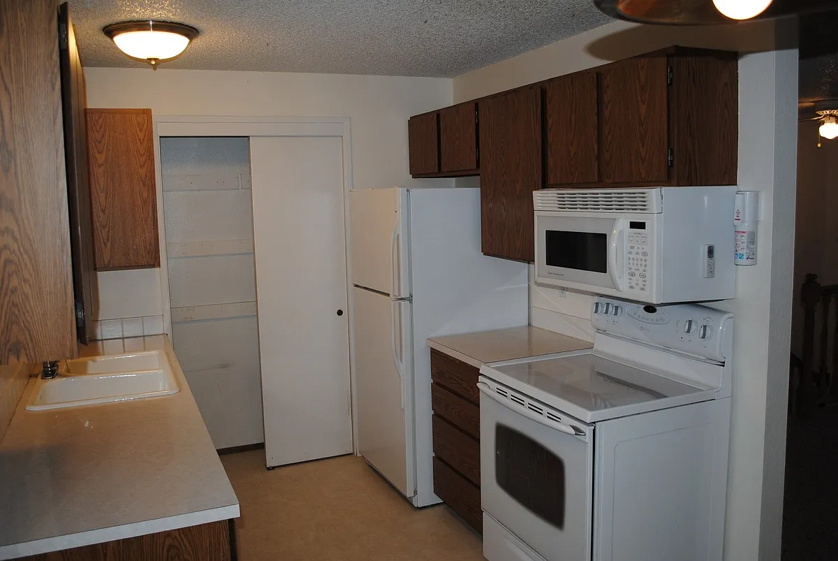 Building Photo - 112 Ridgemont Dr