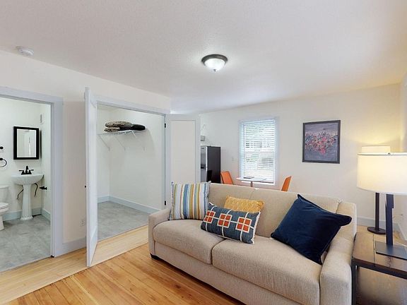 3rd image of 1122 N 6th St Unit 10