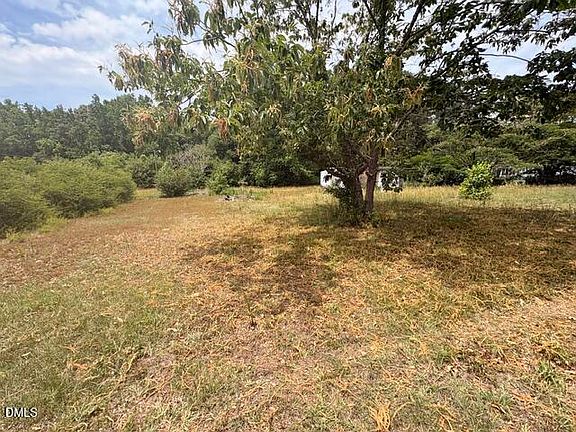 4th image of 920 Cheves Rd