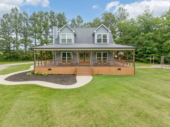 256 Dailey Ln, Bradyville, TN 37026