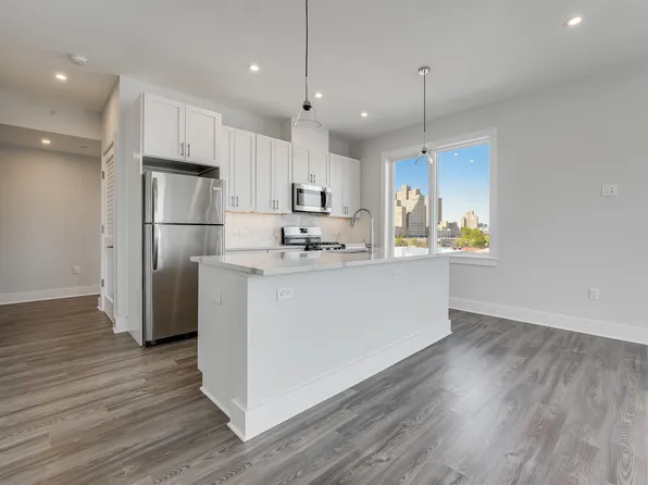 658 Grand St, Jersey City, NJ