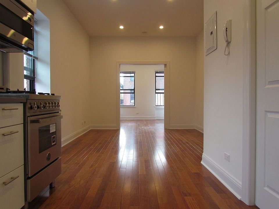 1st image of 206 Sullivan St APT 16